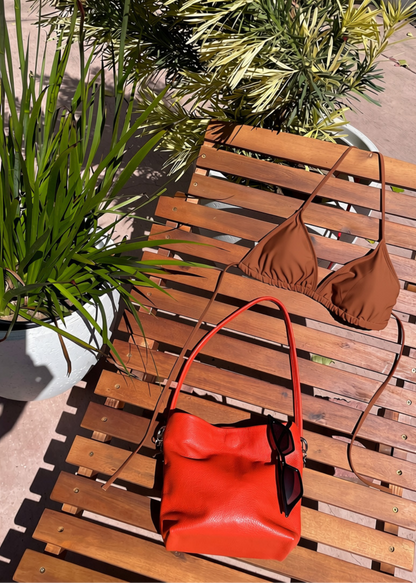Brie Bucket (Coral Red-July)