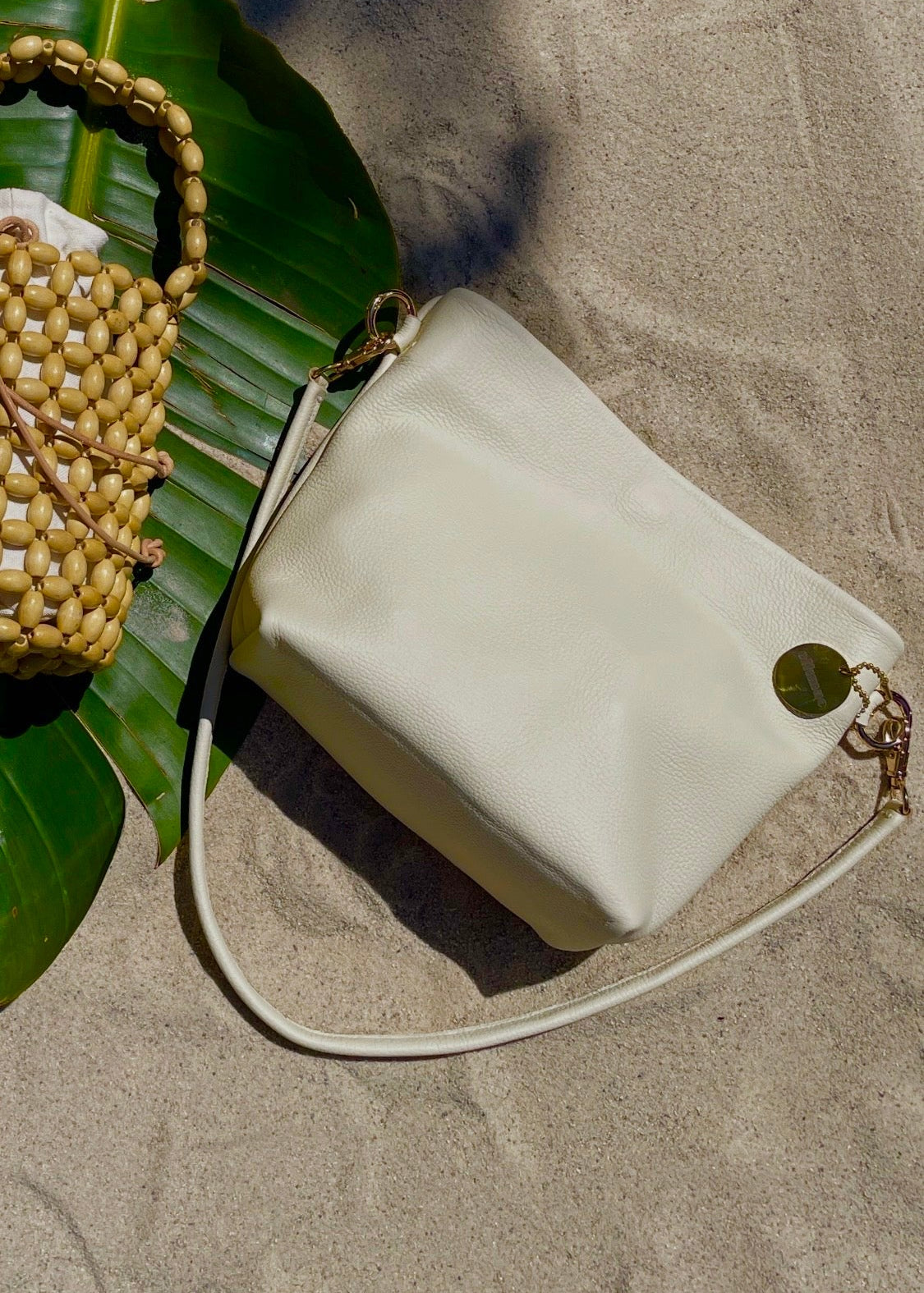 Brie Bucket Bag (Ivory)